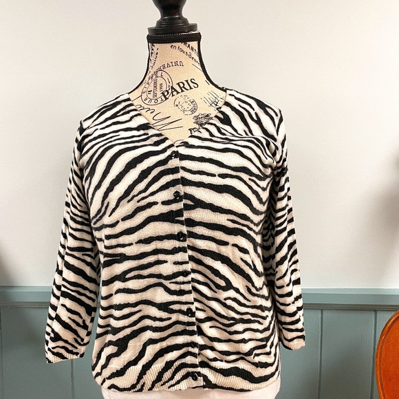 Zebra Print Cardigan Lg - Picture 1 of 4